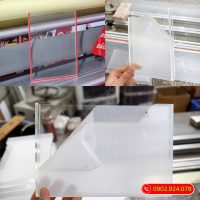 Kệ mica tờ rơi treo tường