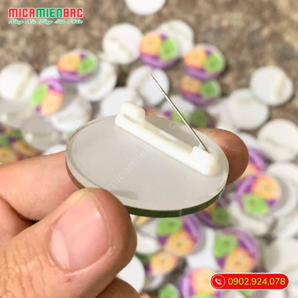 pin cài áo