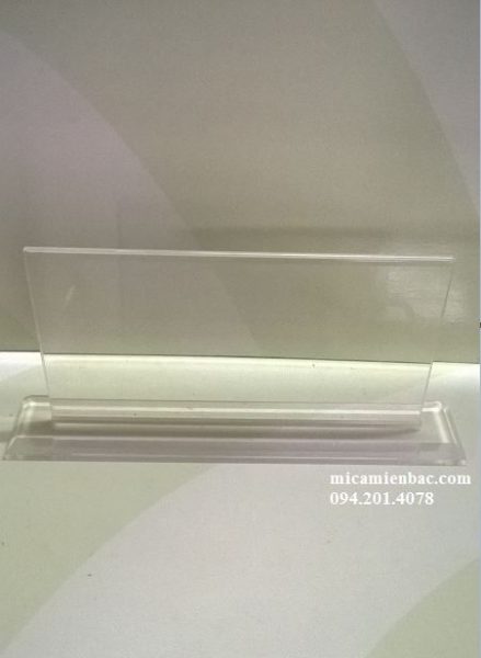 kệ chức danh
