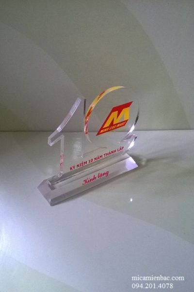 kỷ niệm chương mica
