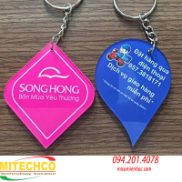 Làm móc khóa mica giá rẻ theo yêu cầu