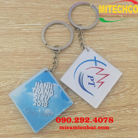 Làm móc khóa mica giá rẻ liệu có bền đẹp?