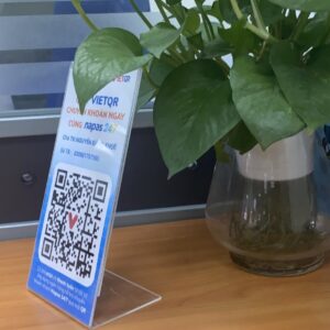 Ke-de-m-qr-code-de-ban-viettinbank-L