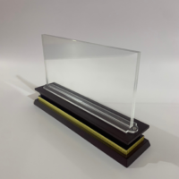 Sáng bóng, dễ dàng lau chùi