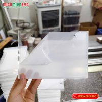 Kệ Mica Treo Tường A5