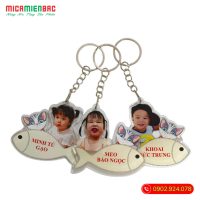 móc khóa mica ghép mặt