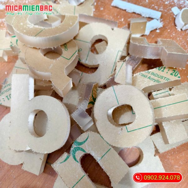 cắt chữ mica hà nội
